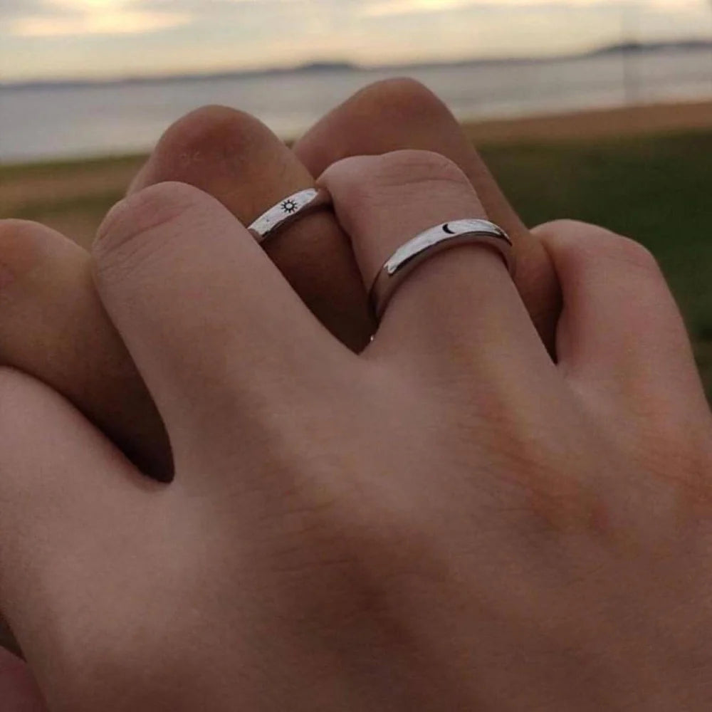 the couple 2 rings silver 925 k ( FOR COUPLES) free size
