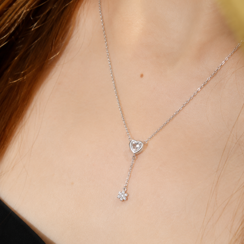 Amara Women's 925 Sterling Silver Necklace
