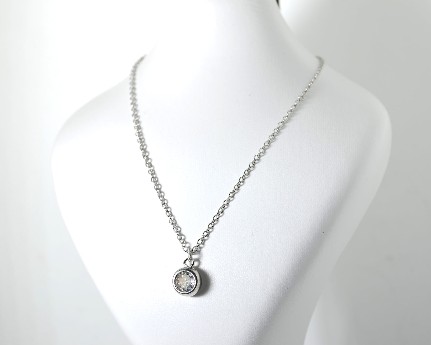 necklace for women pure silver 925k plated by PLATINUM