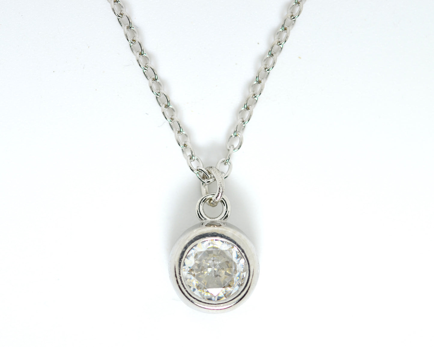 necklace for women pure silver 925k plated by PLATINUM