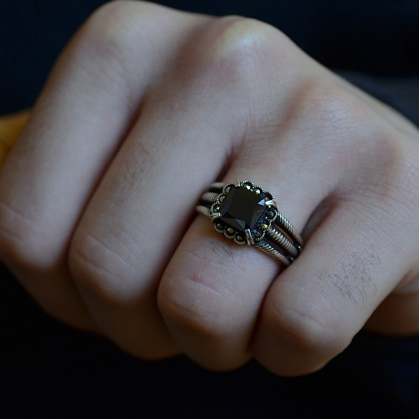 Black Sovereign Ring Silver 925K