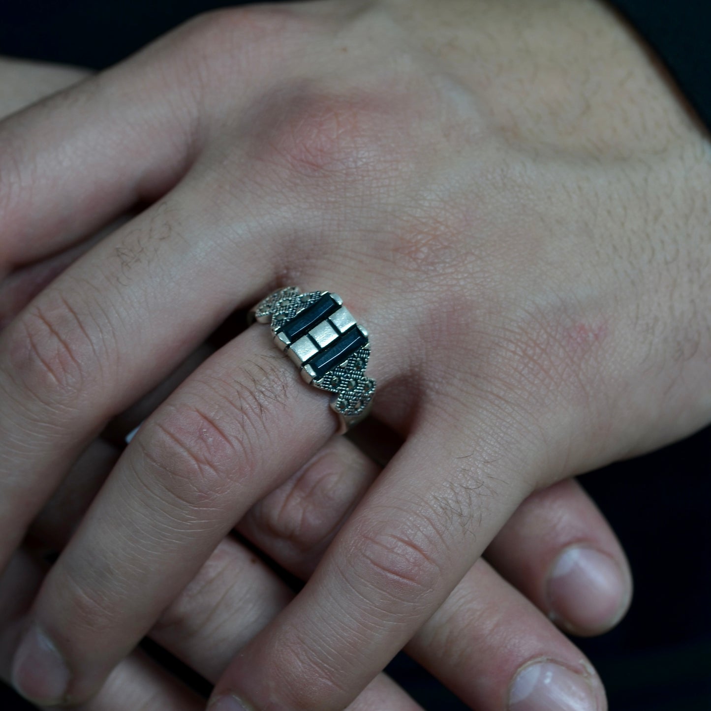 Black Geometry Ring silver 925k