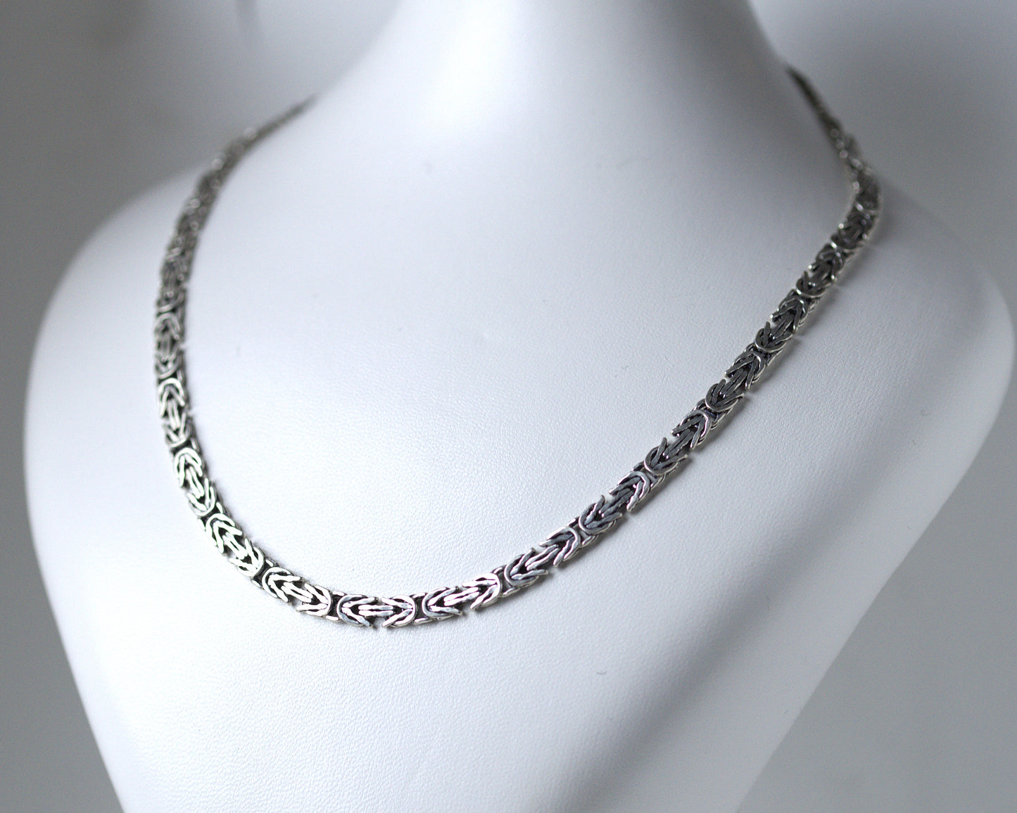 necklace for men pure silver 925k (king)