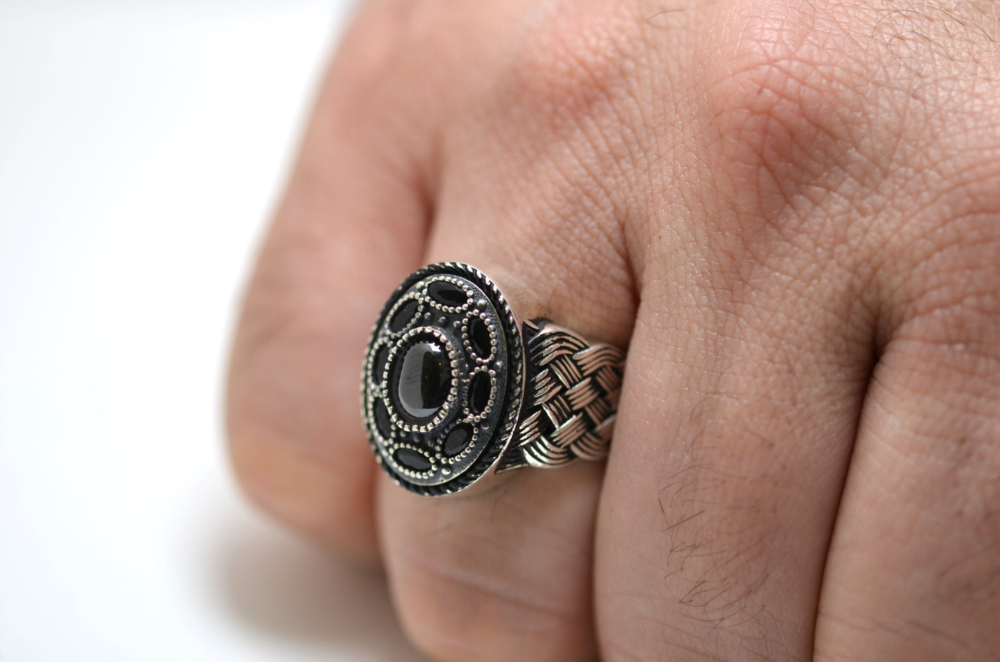 RING FOR MEN PURE SILVER WITH ONIX STONES 925k
