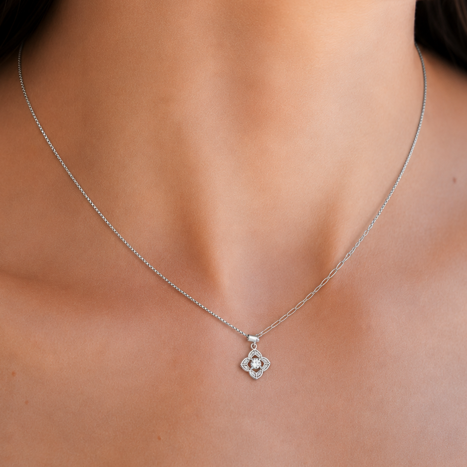 Muse Women's 925 Sterling Silver Necklace