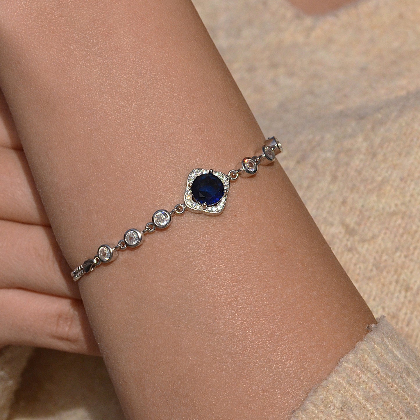 blue stone bracelet silver 925k
