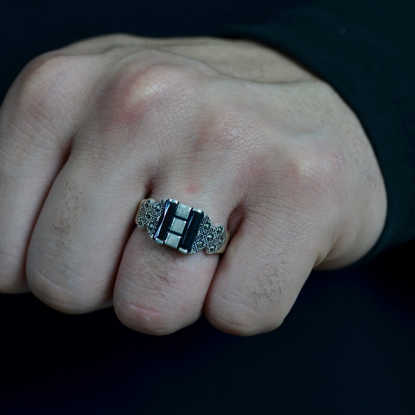 Black Geometry Ring silver 925k