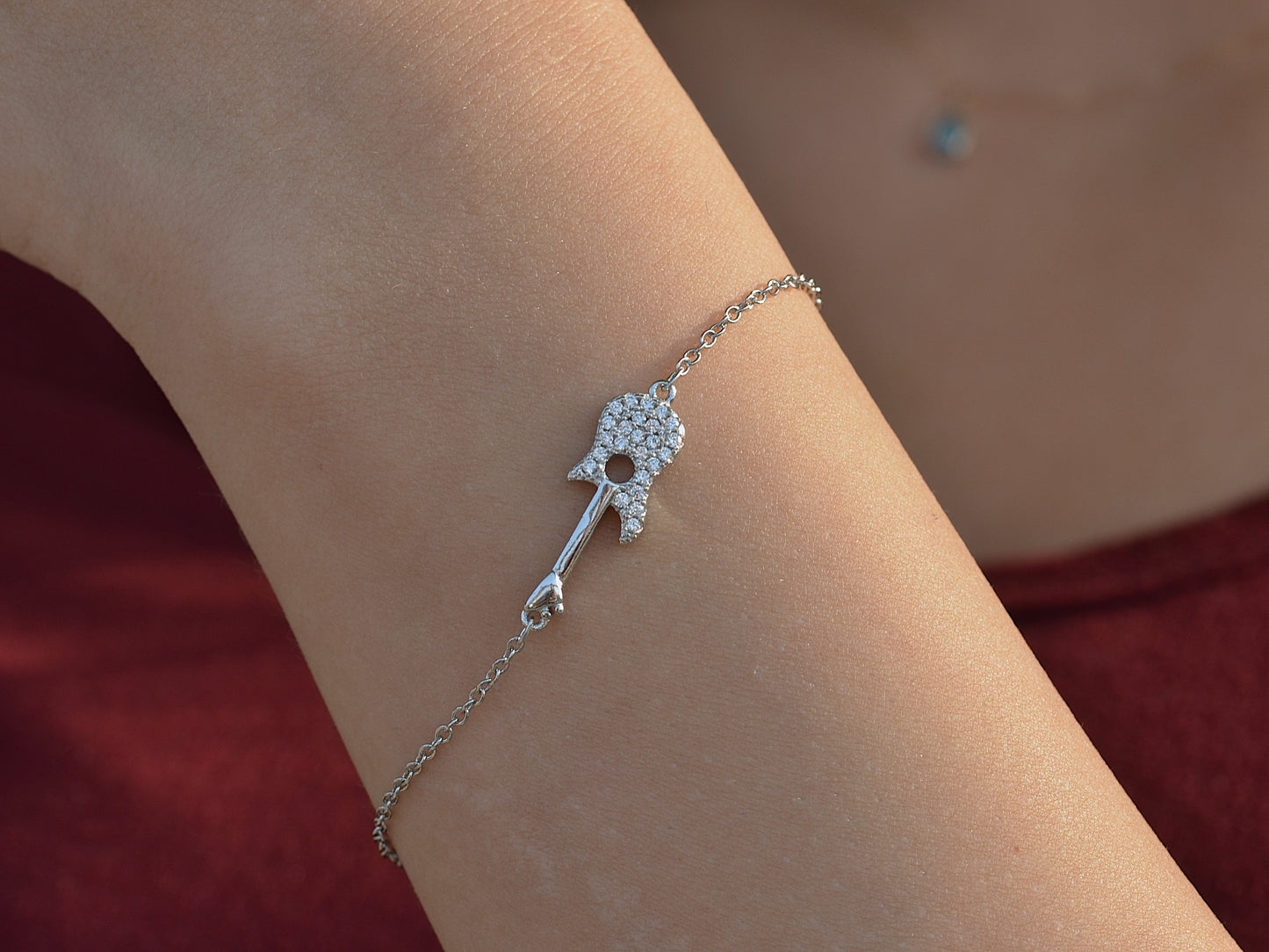 SILVER BRACELET FOR WOMEN Guitar WITHE WHITE ZARCON