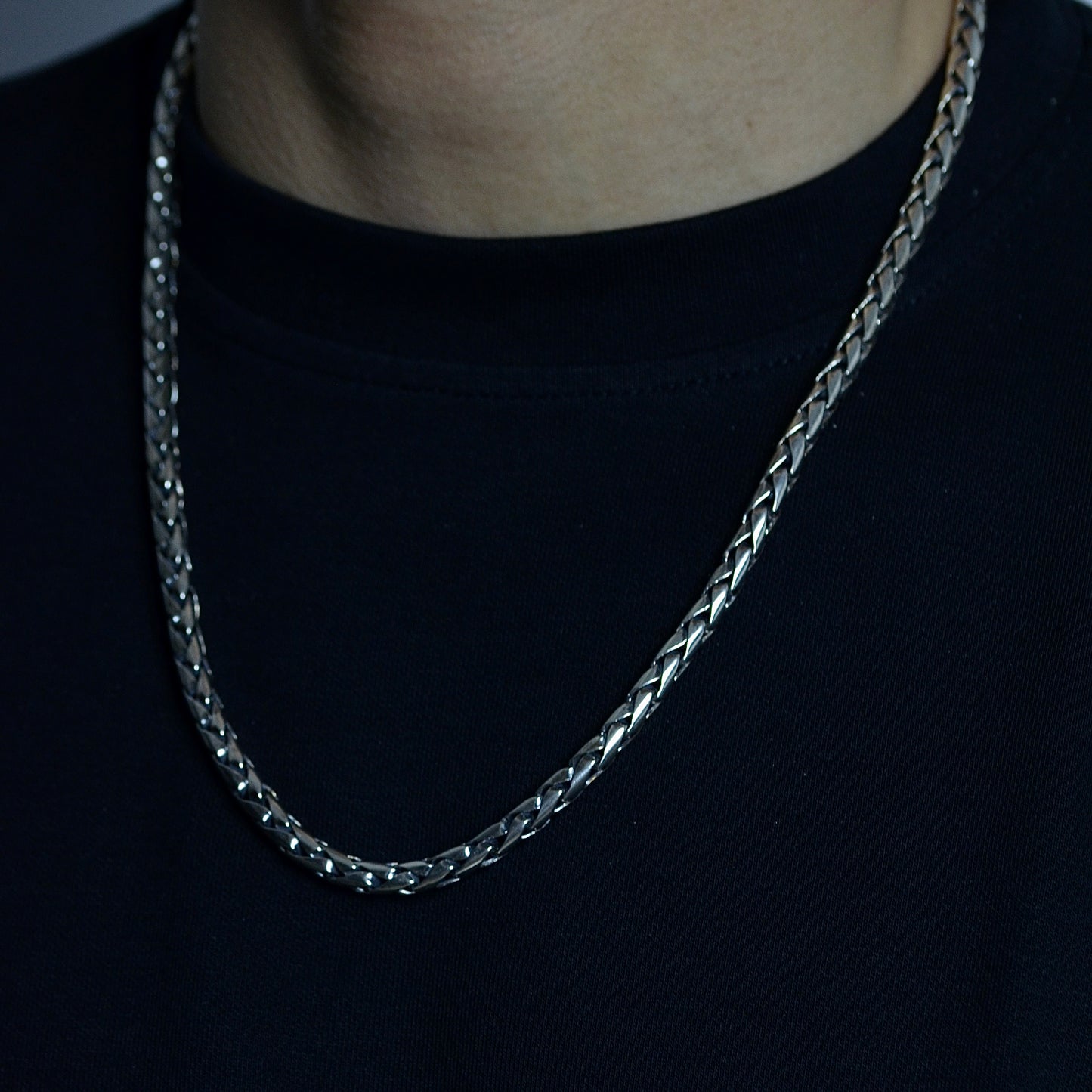 Classic Cuban Silver Chain Necklace silver 925K Length: (60) cm Width: (8) mm