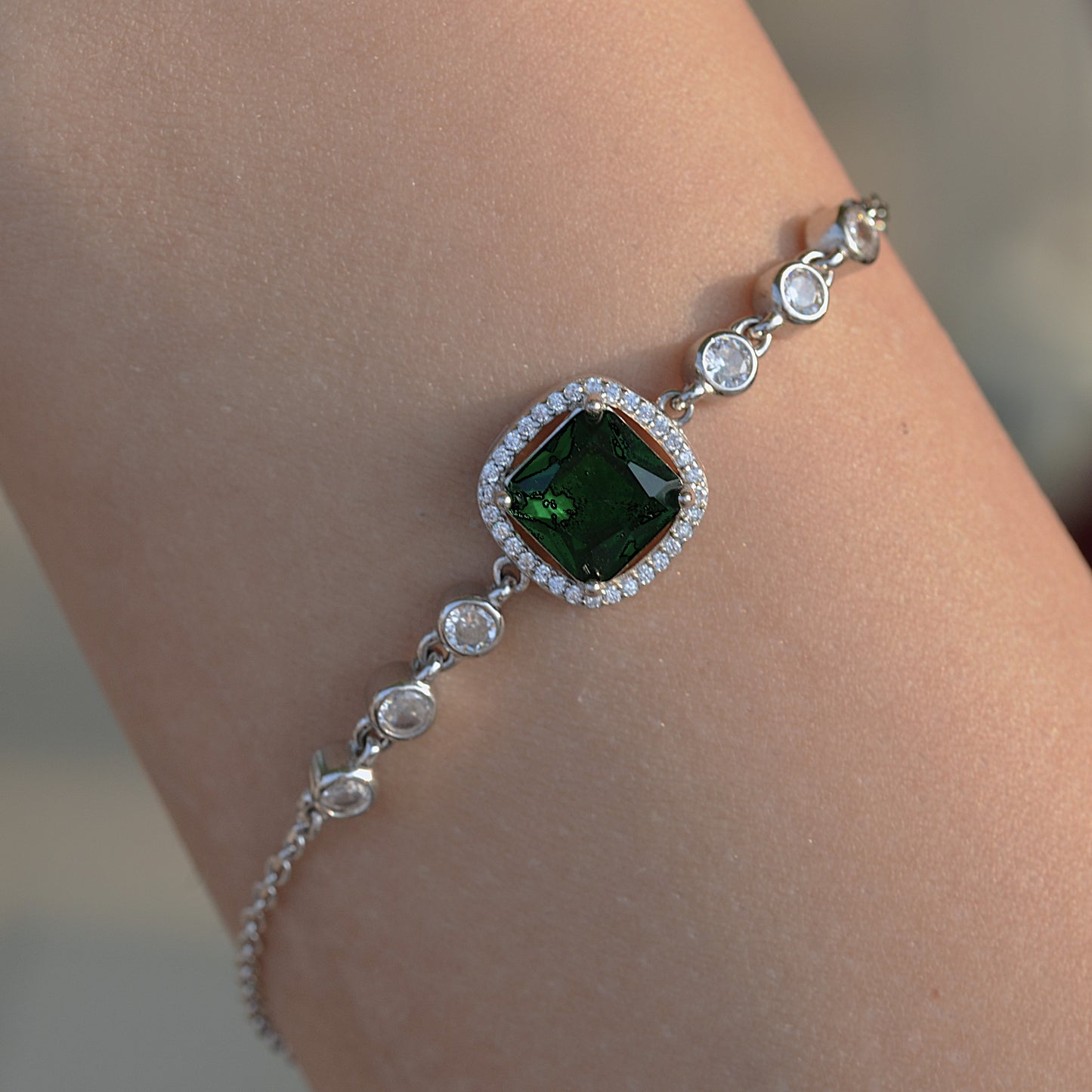 SILVER BRACELET FOR WOMEN GREEN STONES