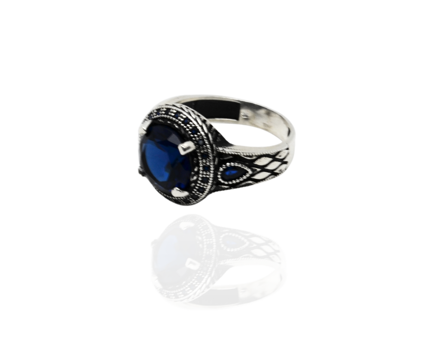 RING FOR MEN SILVER 925K blue color STONE